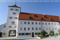 Die ehemaligen Klostergebäude wurden nach 1945 zu einem Zufluchtsort für junge Überlebende. (Bild: Stefan Siedler)